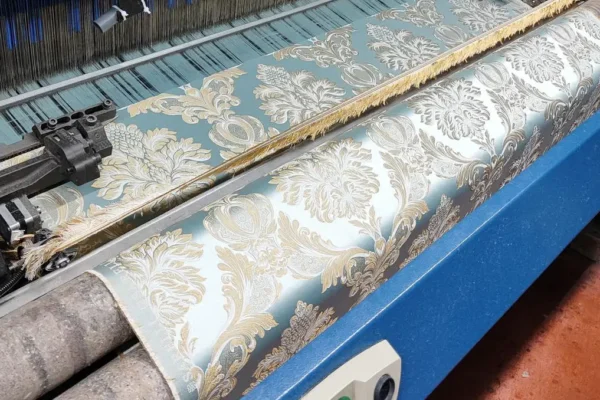 sarelli-fabrics-fabric-production-characteristics-light-curtains-00004 Sarelli Interiors Textiles complex weaving machine, jacquard-type looms, with machine dimensions of 165 cm. Custom bespoke fabric production and manufacturing, fabric interior project, luxury elegant fabrics.