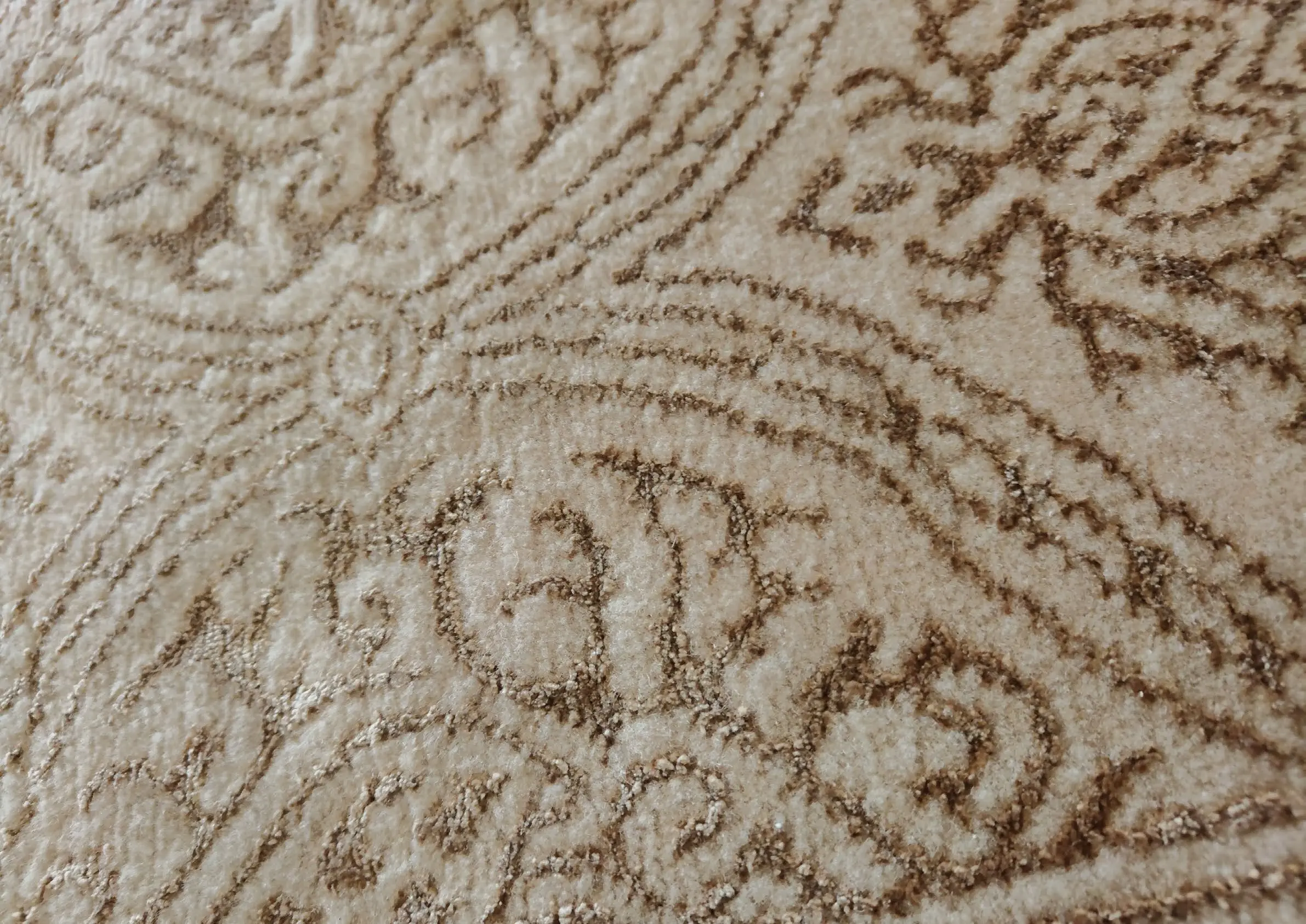 Custom bespoke hand-tufted Wool & Bamboo Silk rug, carpet manufactured with CUT type and 1 Level. Sarelli Interiors Textiles custom bespoke rug and carpet production, manufacturing, project management and interior projects. Classic and contemporary hand-tufted rugs and carpets.