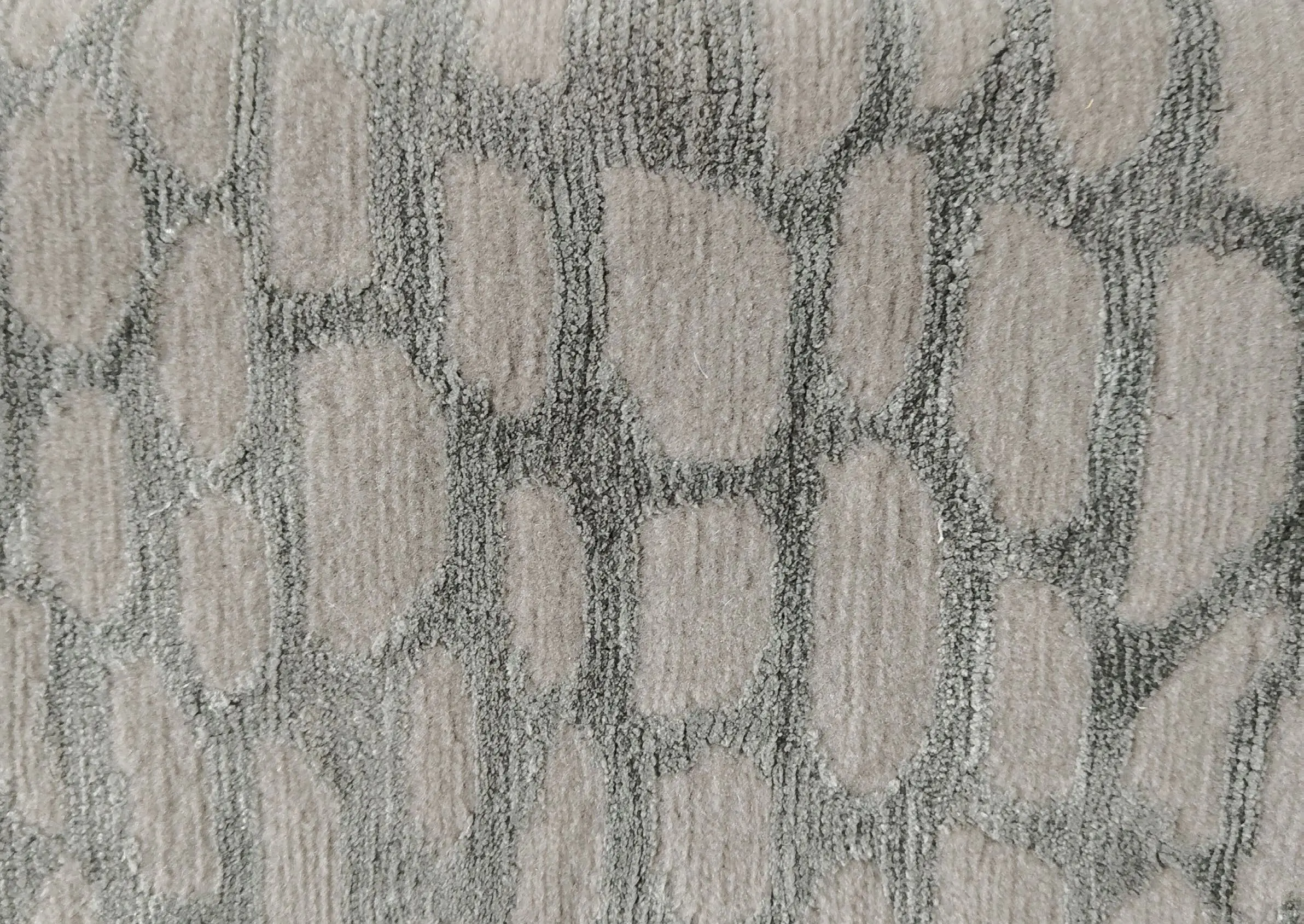 Custom bespoke hand-tufted Wool & Botanical Silk rug, carpet manufactured with CUT type and 1 Level. Sarelli Interiors Textiles custom bespoke rug and carpet production, manufacturing, project management and interior projects. Classic and contemporary hand-tufted rugs and carpets.