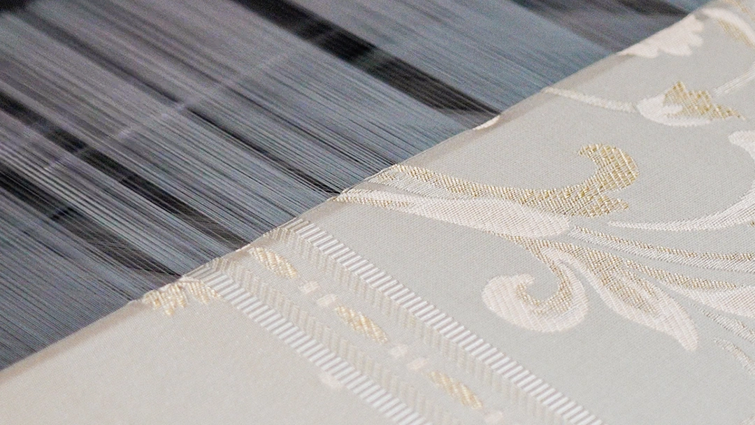 Sarelli production floor running modern Jacquard machinery