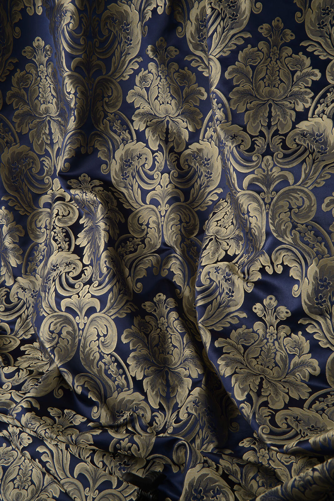 Contessina Collection Flower fabric image 01VBG view 4