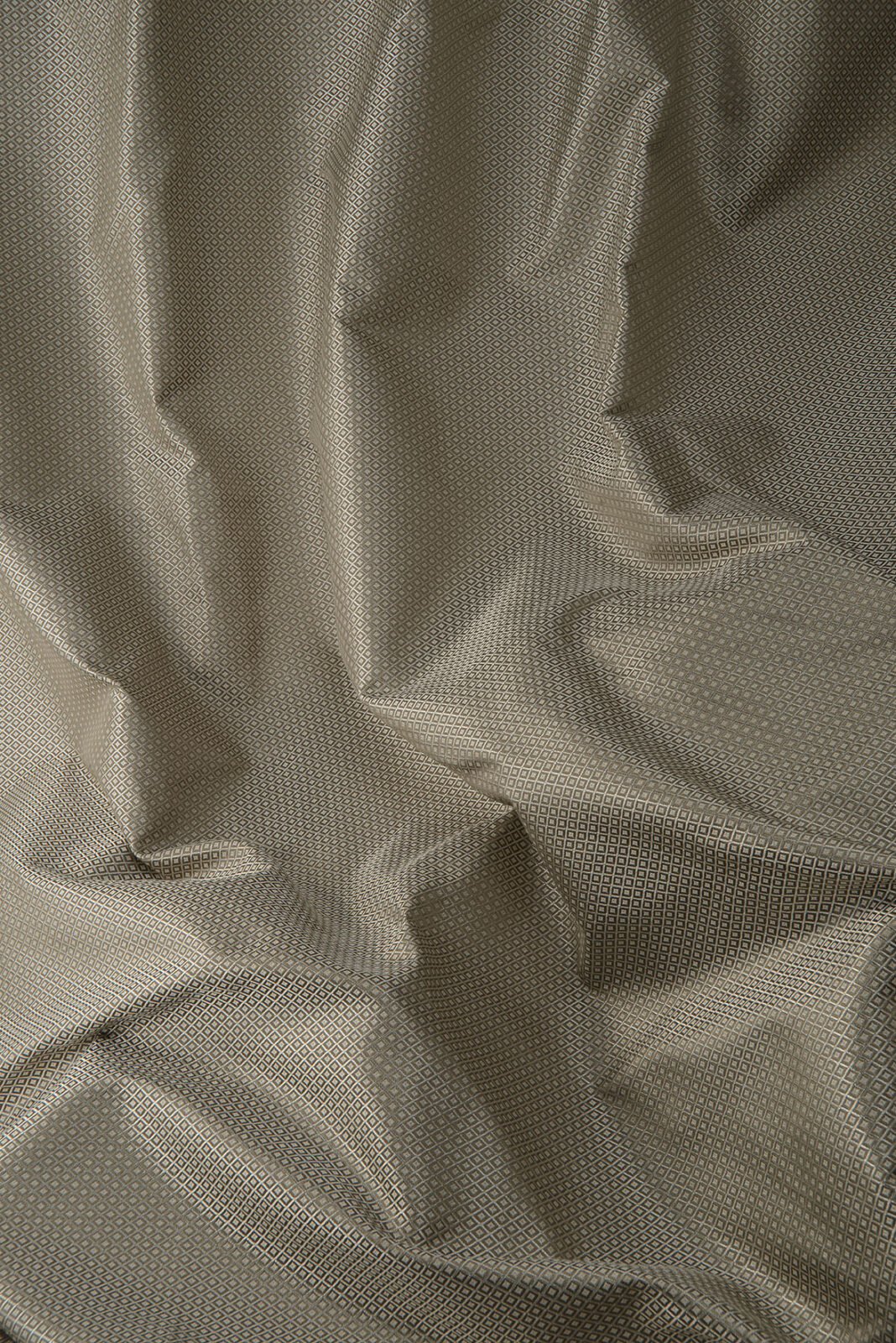 Imperial Collection Geometric fabric image 02FUS view 4