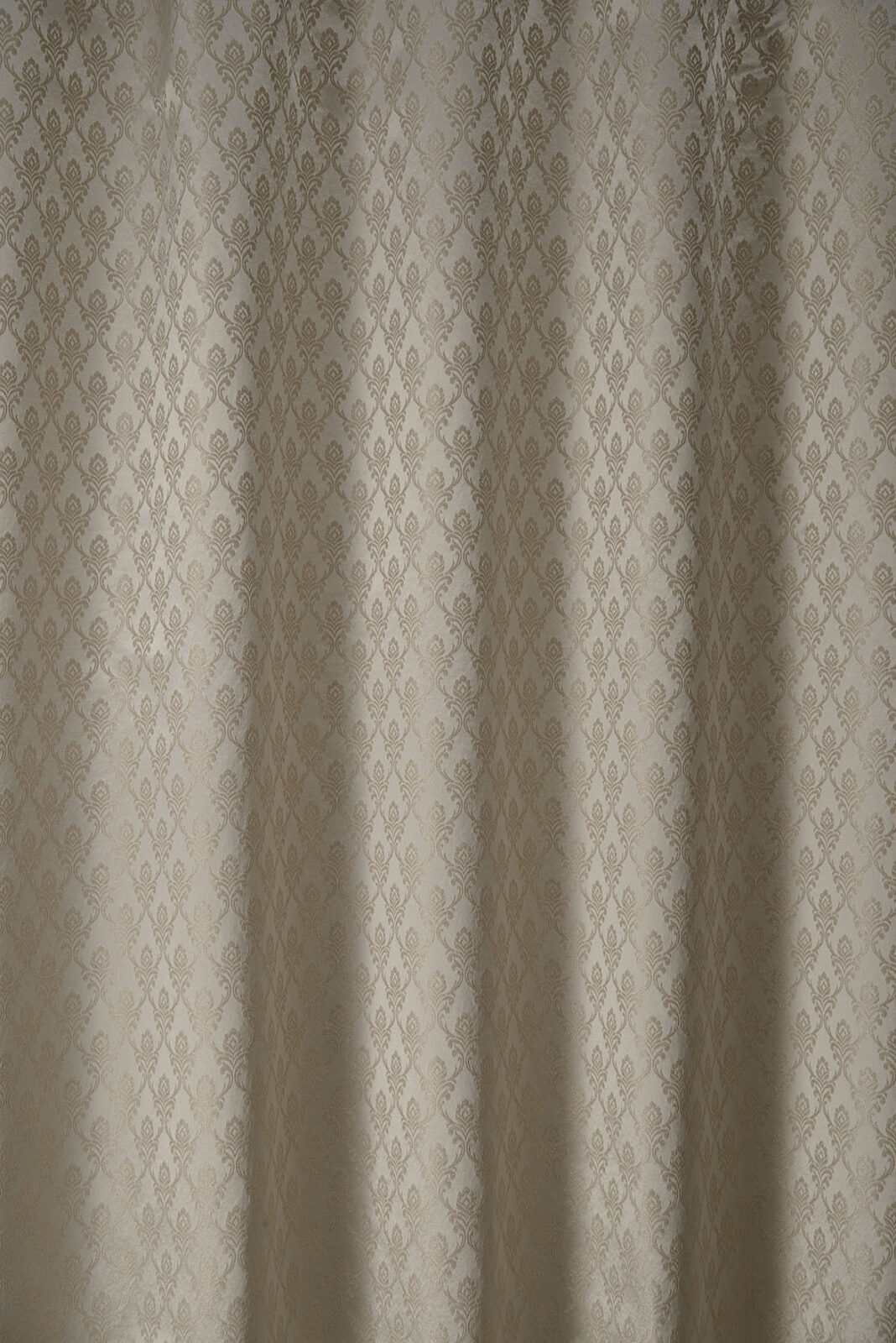Memoire Collection Flower fabric image 02PW view 3