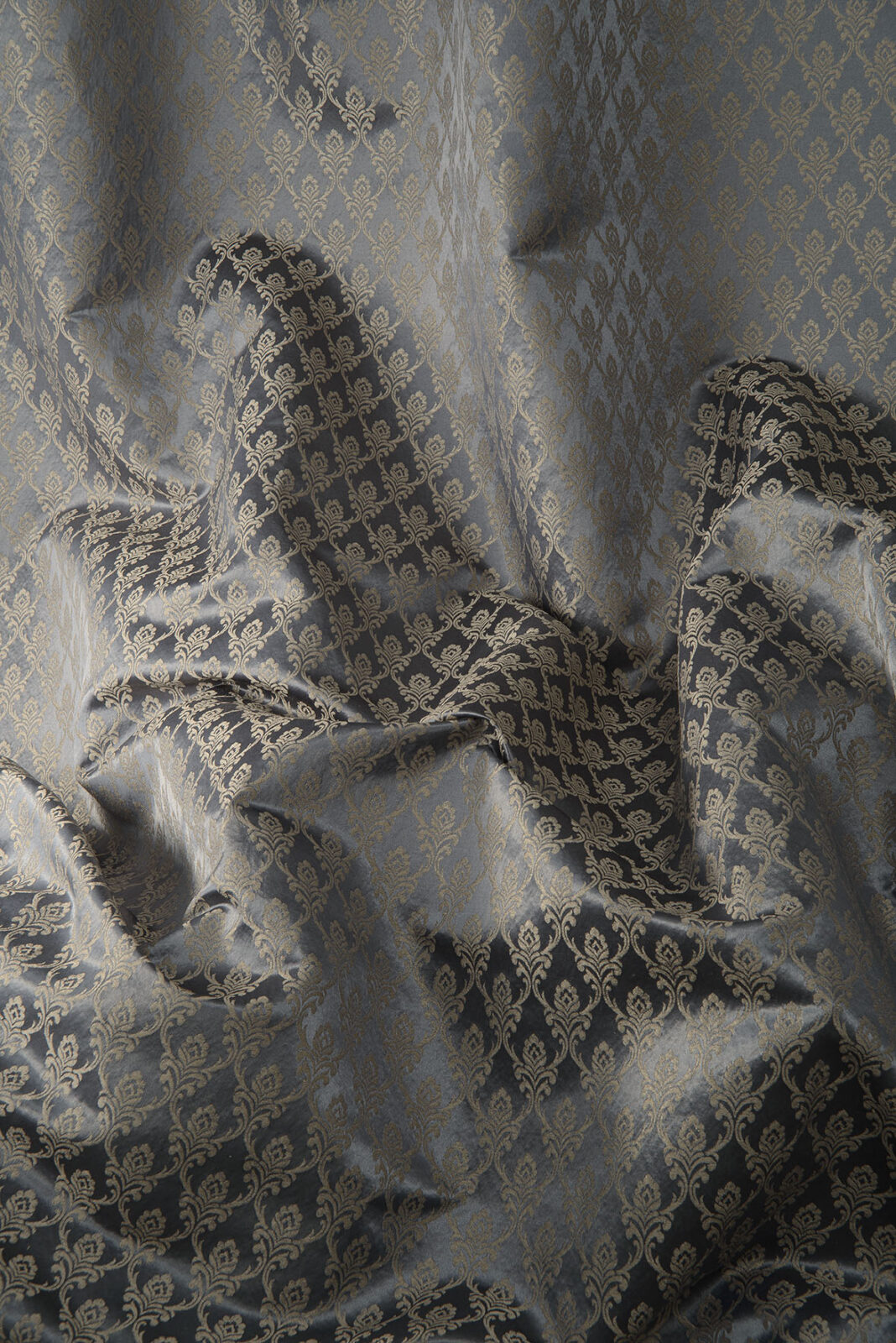 Memoire Collection Flower fabric image 02TI view 4