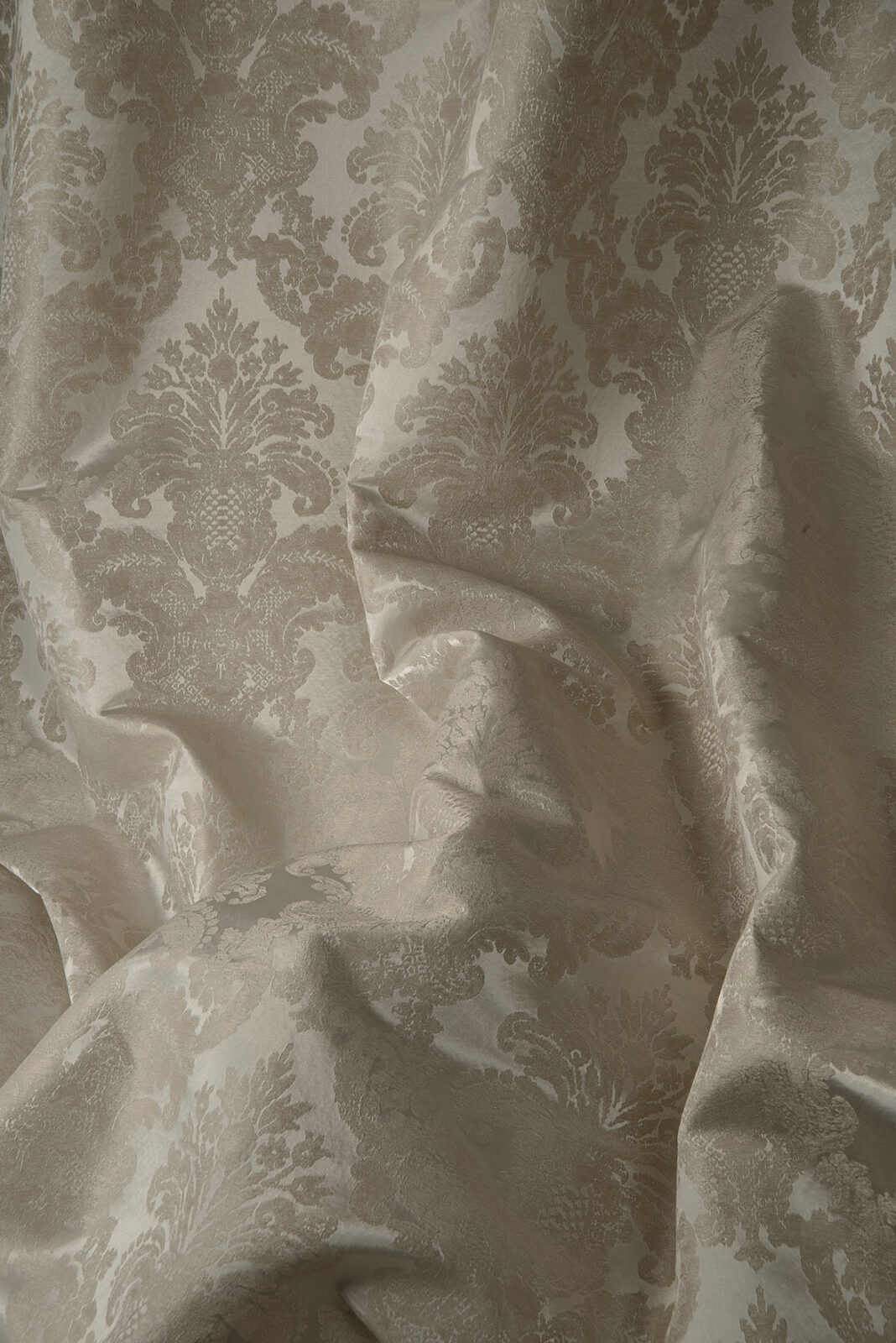 Memoire Collection Main Design fabric image 00PW view 4