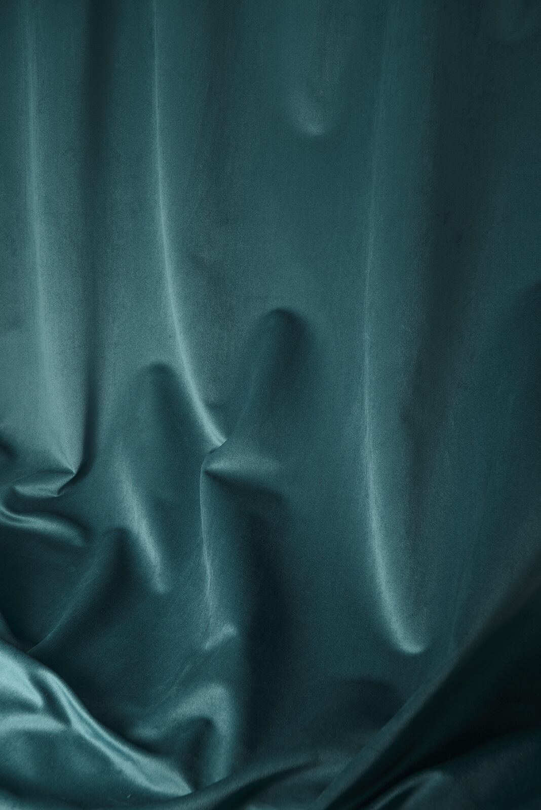 Velure Collection Plain Color fabric image 04MG view 3