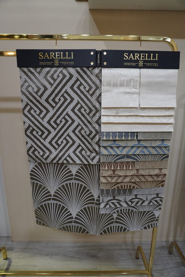 Sarelli Contemporary Dunand fabric hanger