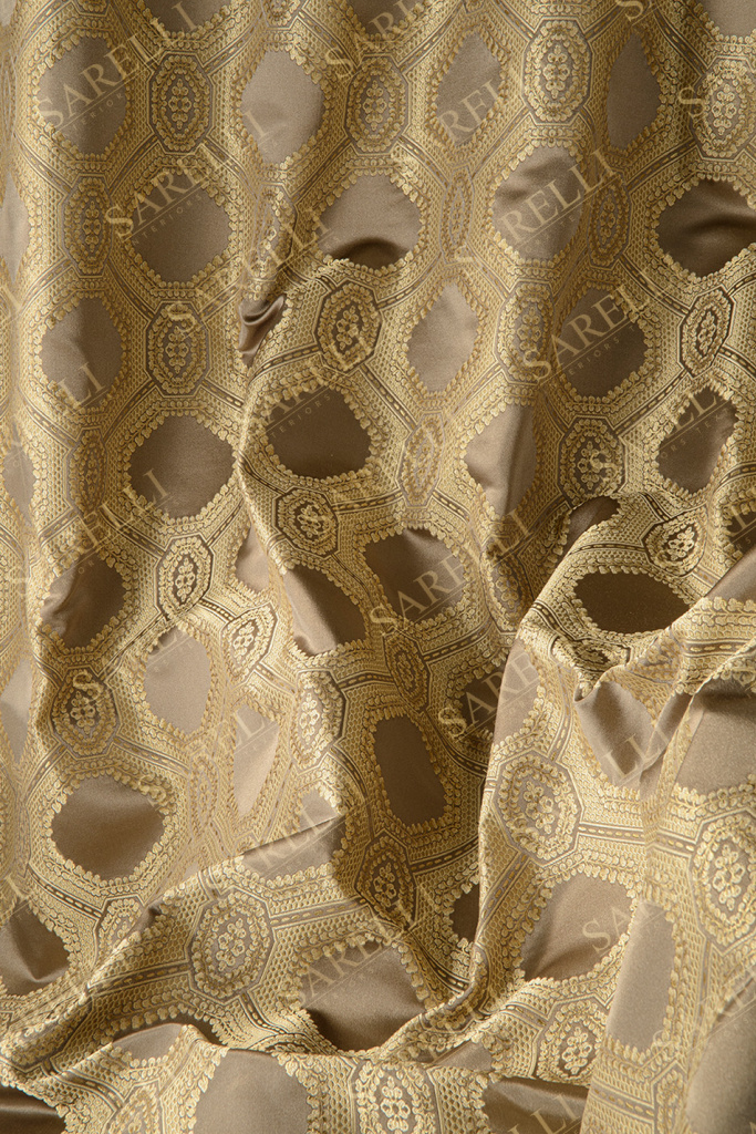 Atelier Geometric Fume Gold