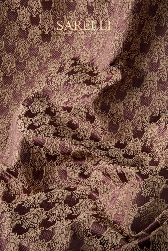 Carrara Flower Deep Purple