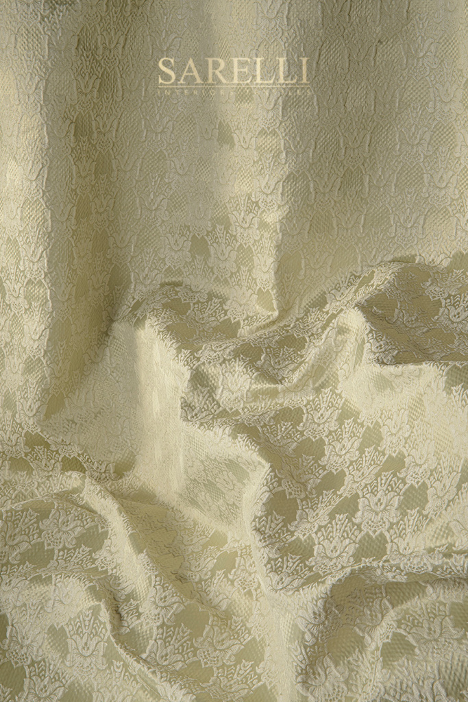 Carrara Flower Green Tea