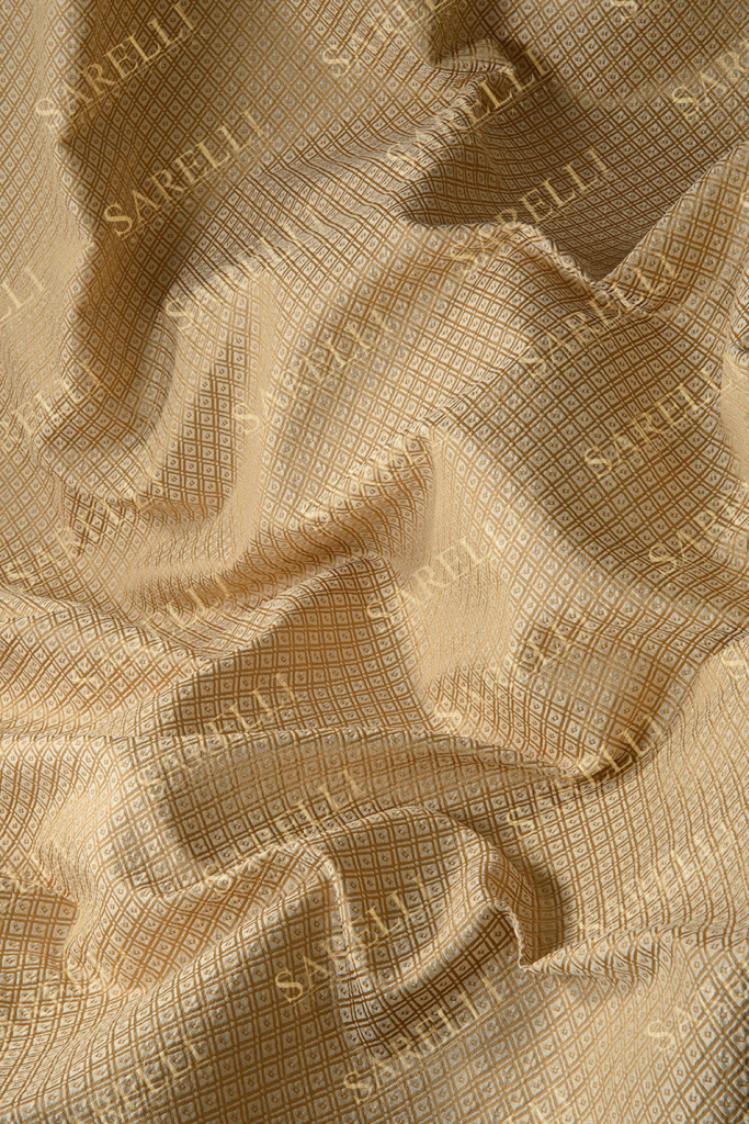 Carrara Rhombus Gold