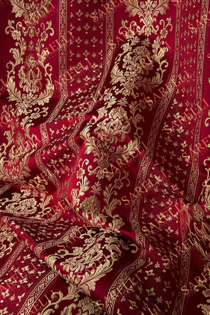 Chateau Stripes Imperial Red Gold