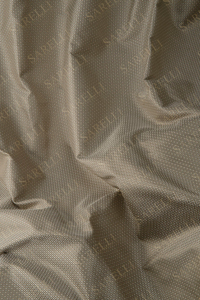 Imperial Geometric Fume Silver