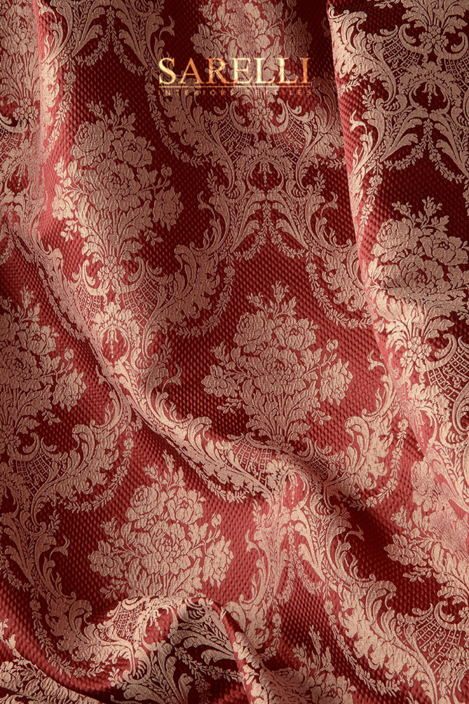 Jaqueline Main Imperial Red Gold
