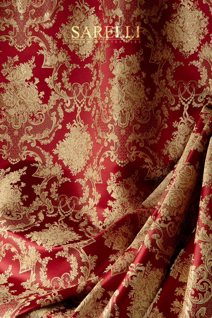 Vivaldi Flower Imperial Red Gold