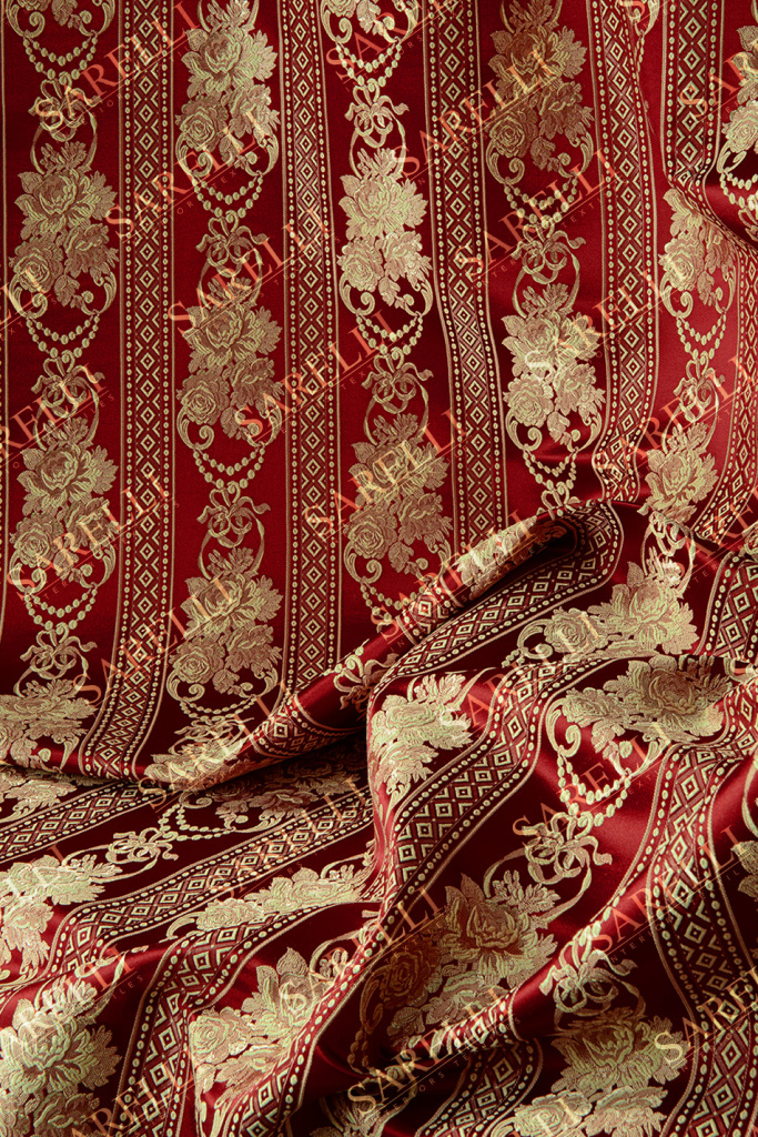 Vivaldi Stripes Imperial Red Gold