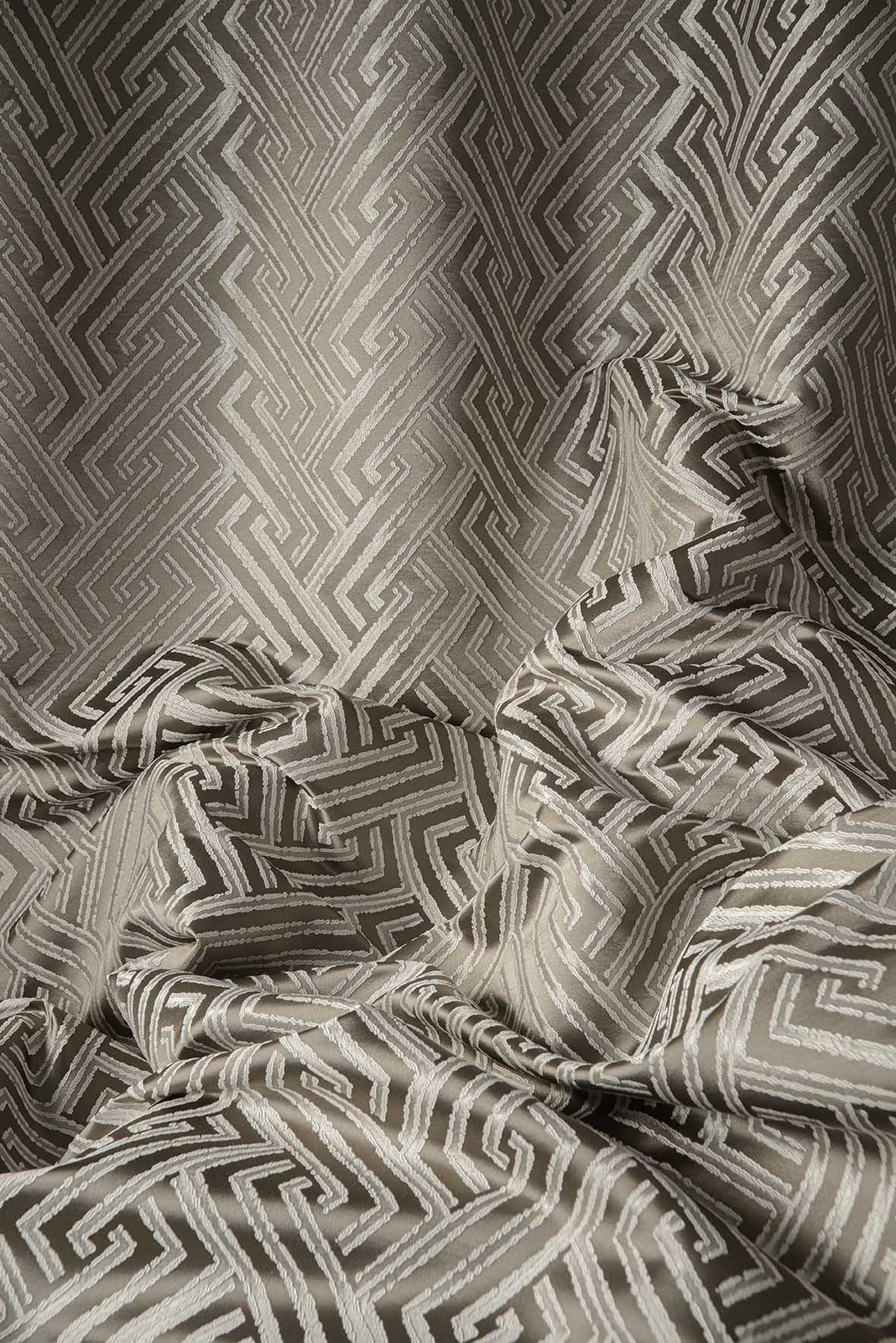 Dunand Collection Medium 1 fabric image 10FUS view 1
