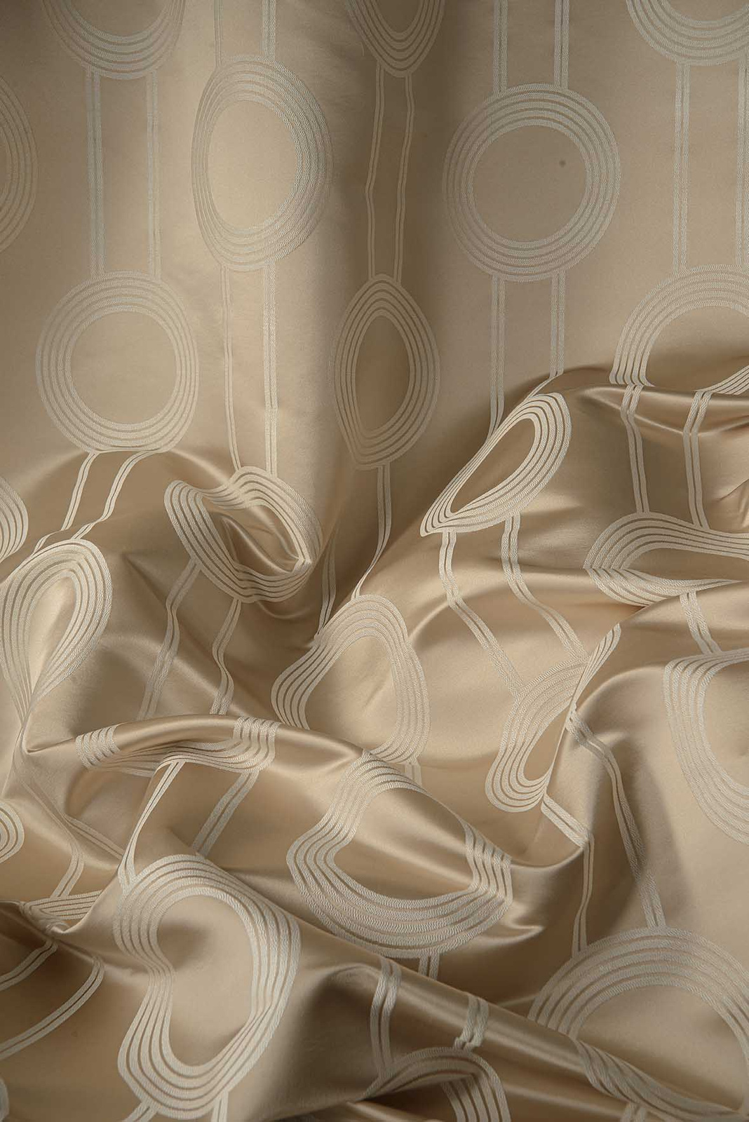 Dupas Collection Main Design fabric image 00CES view 1