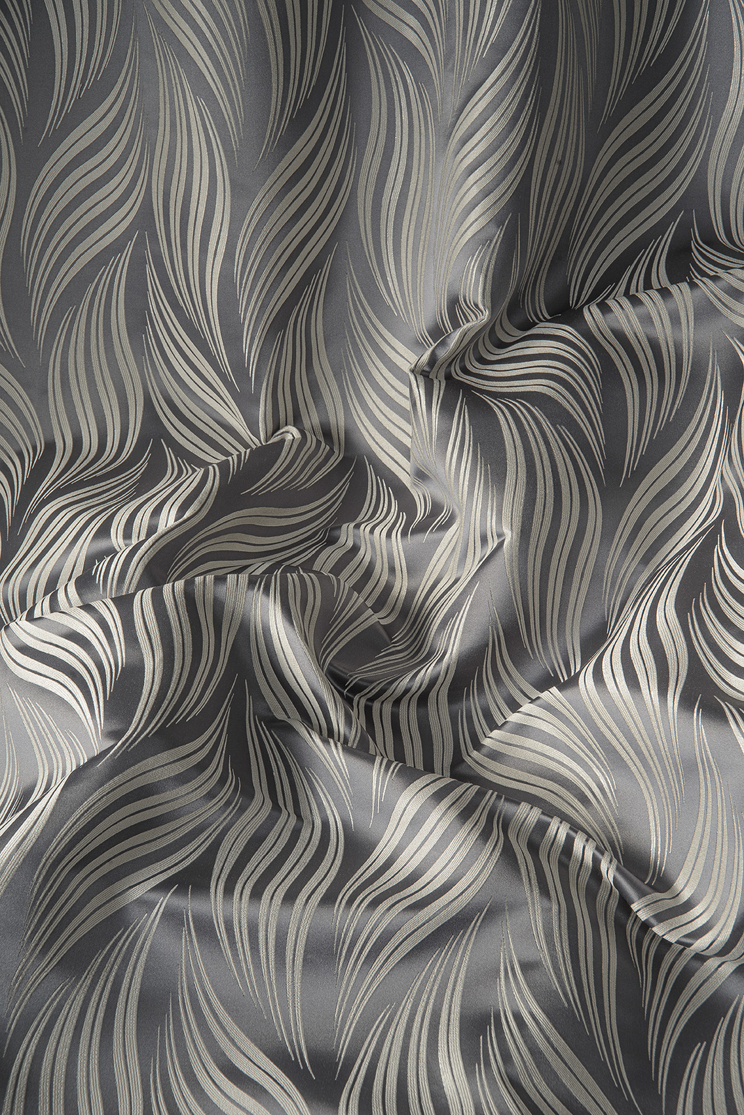 Leleu Collection Main Design fabric image 00AZS view 1