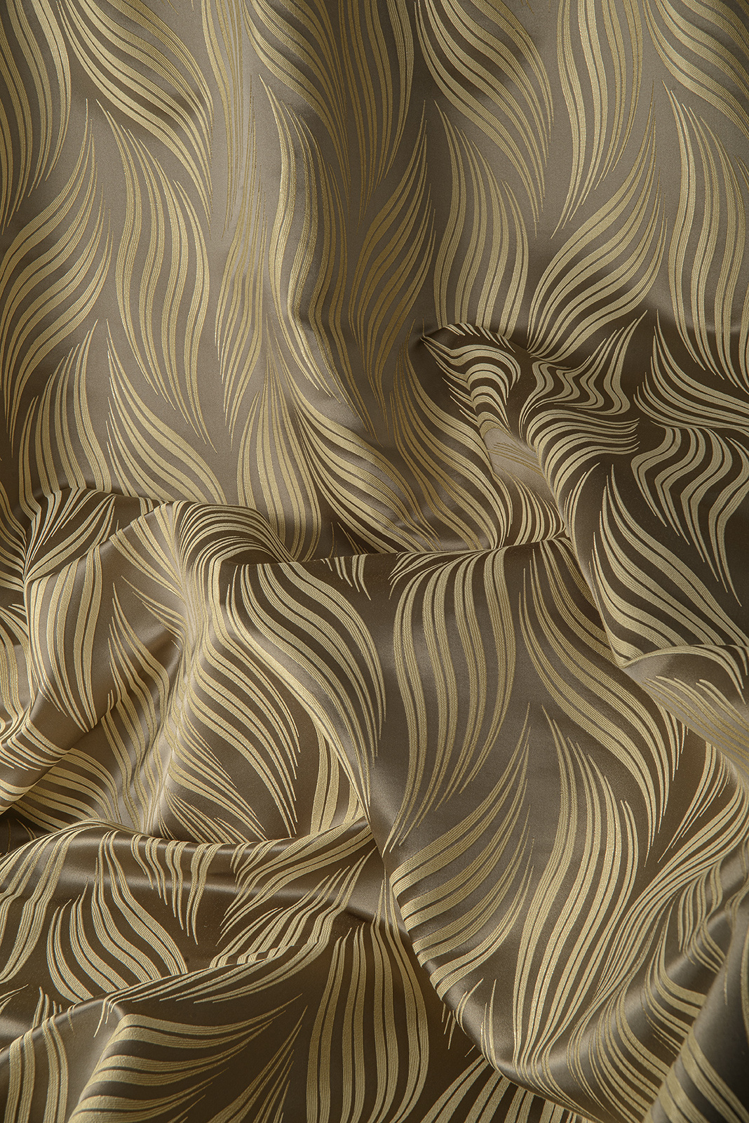 Leleu Collection Main Design fabric image 00FUG view 1