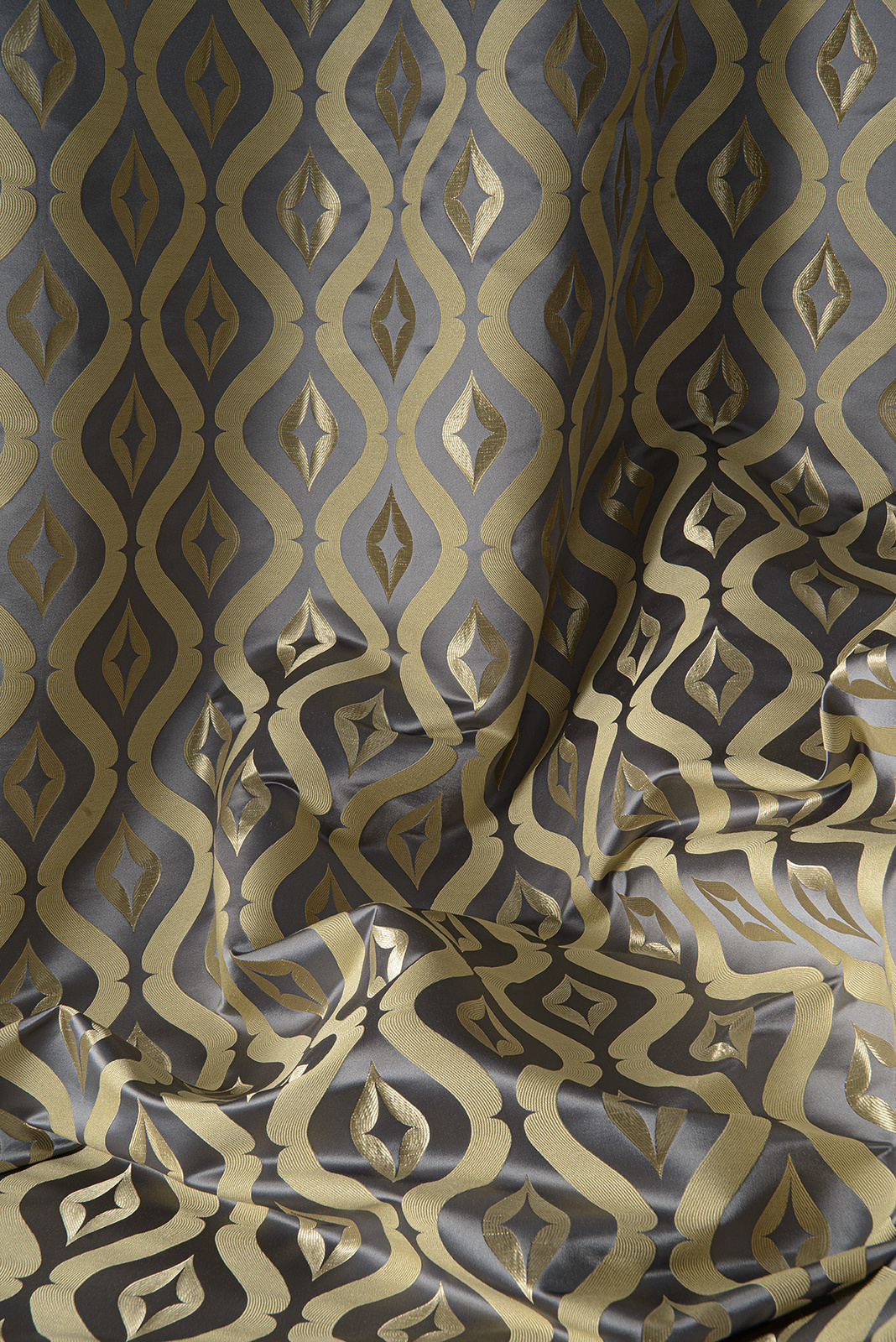 Hood Collection Main Design fabric image 00AZG view 1