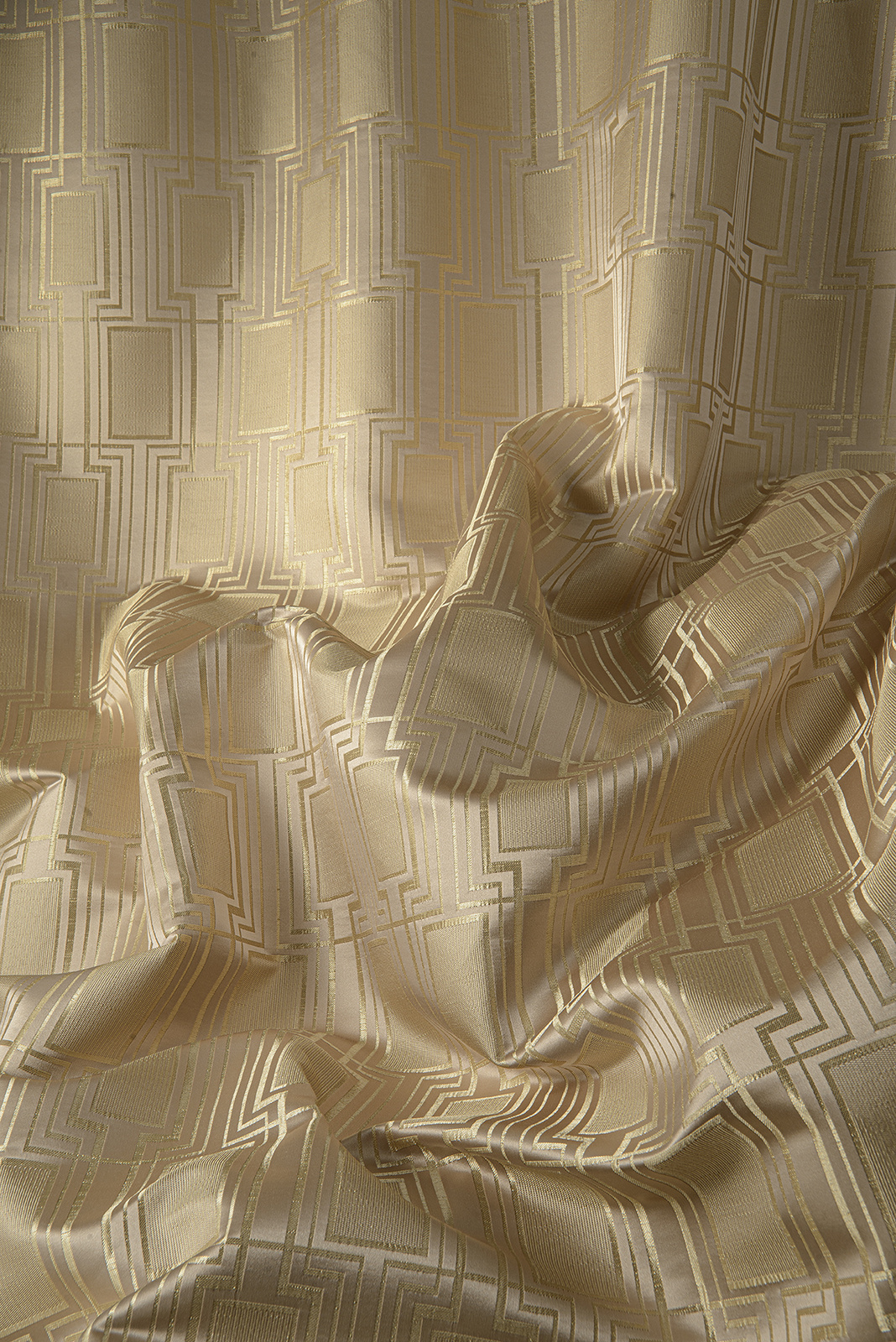 Hood Collection Medium 1 fabric image 10CEG view 1