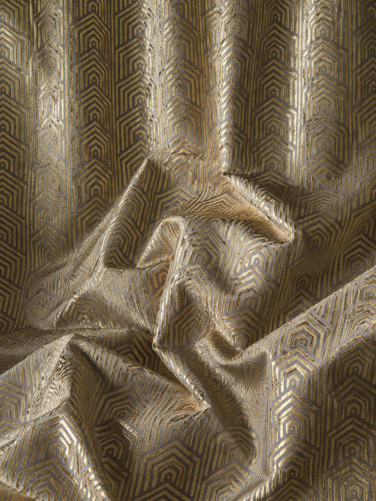 Hood Collection Medium 2 fabric image 11AZG view 1