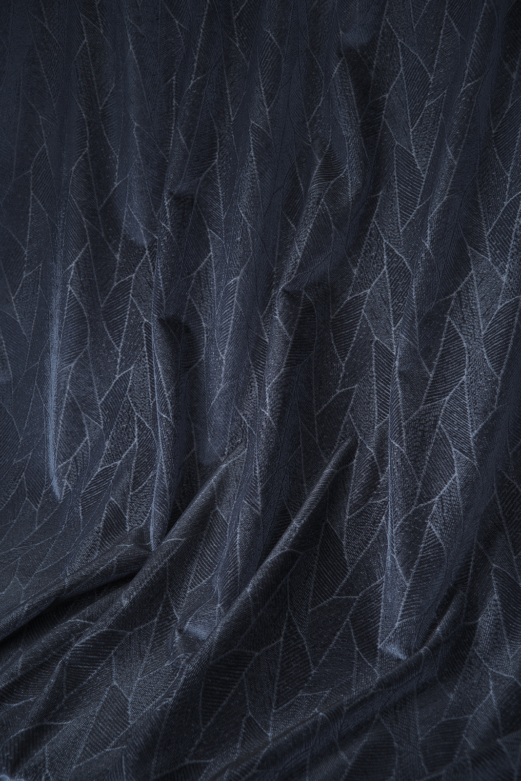 Leaf Collection Main Design fabric image 00NB view 1