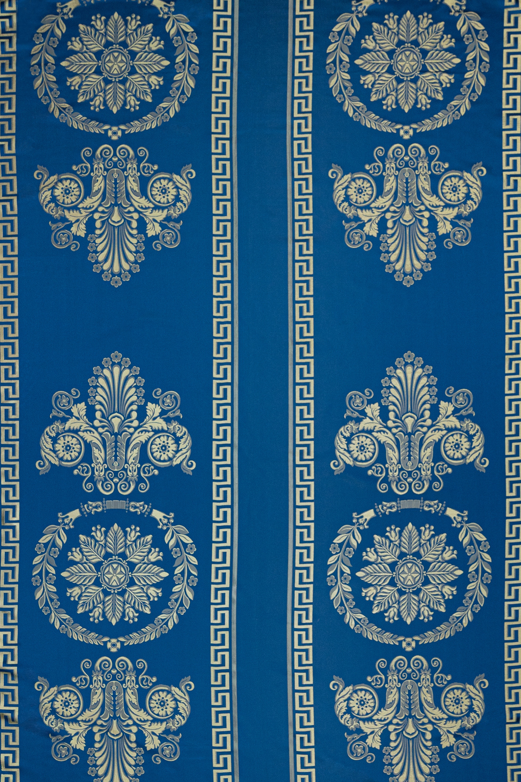 Medallion Collection Main Design fabric image LB view 1