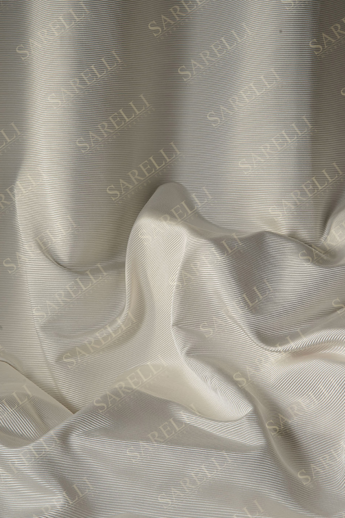 Ophelia Plain Color Antique White Silver