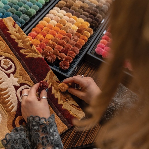 Matching yarn colours to a Sarelli classic rug