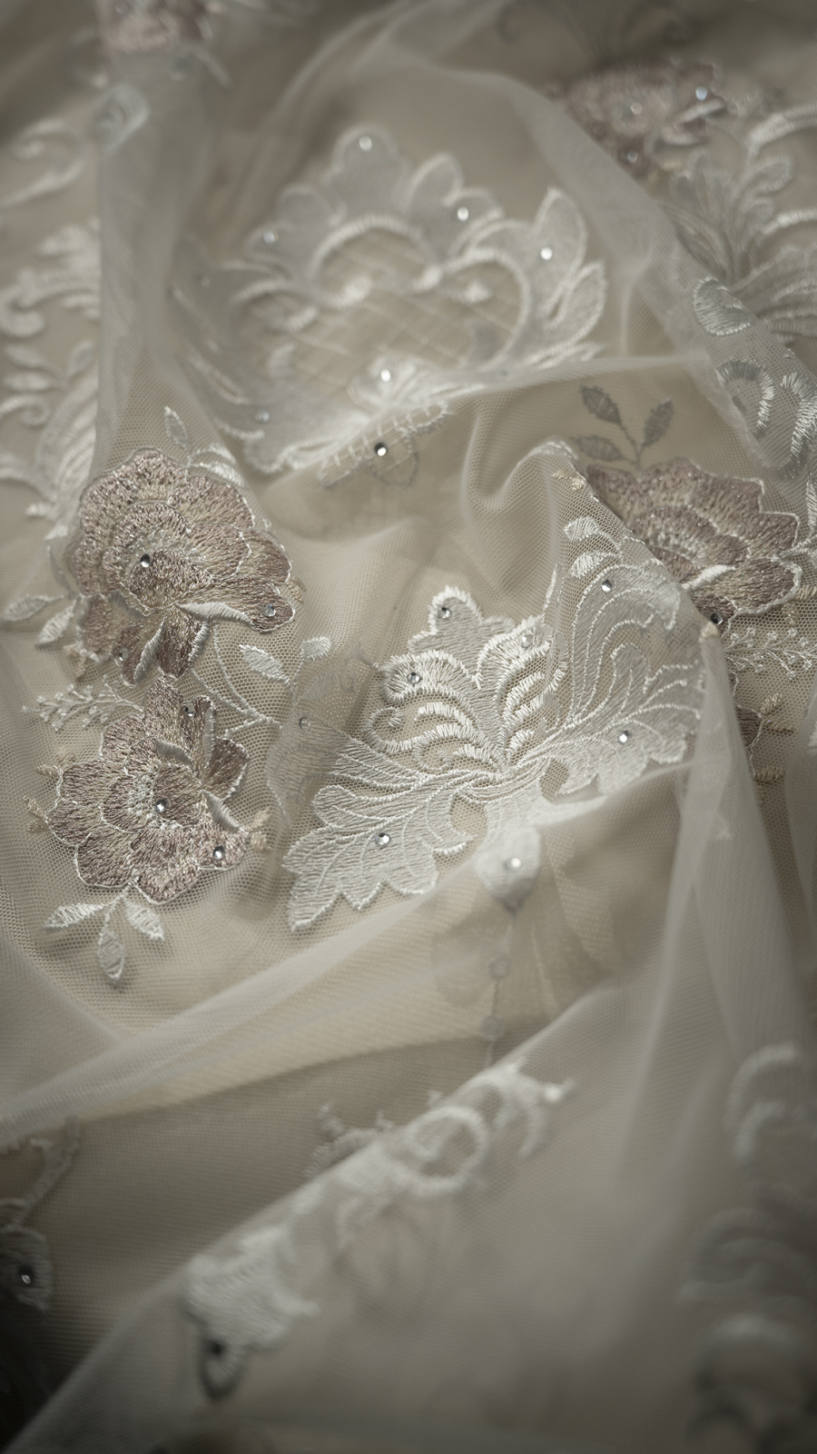 Sheer Curtains Collection Decorative Curtains fabric image RO-ANVY view 1